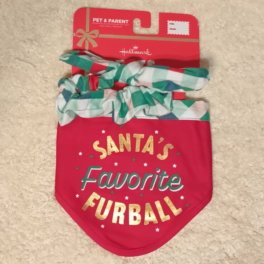 NWT~ Hallmark Pet & Parent Christmas Bandana & Scrunchie Gift Set (Small/Medium)